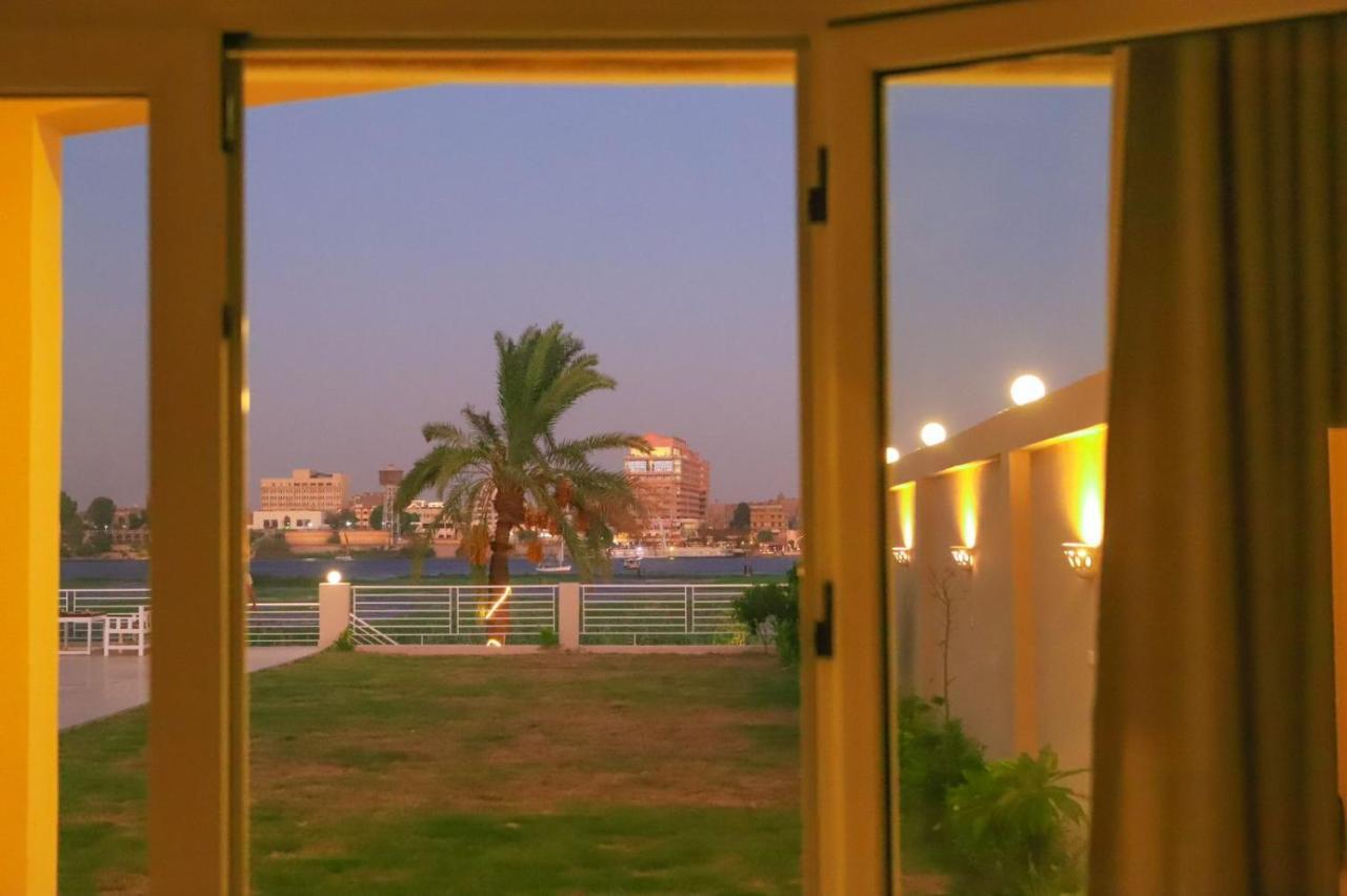 Royal Nile Villa - Pool View Apartment 1 Луксор Экстерьер фото